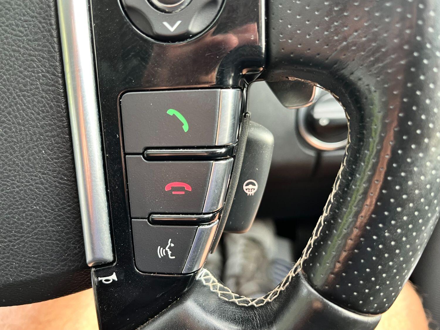 Used Land Rover Discovery 4 2014 for sale - 75779340: Photo 21