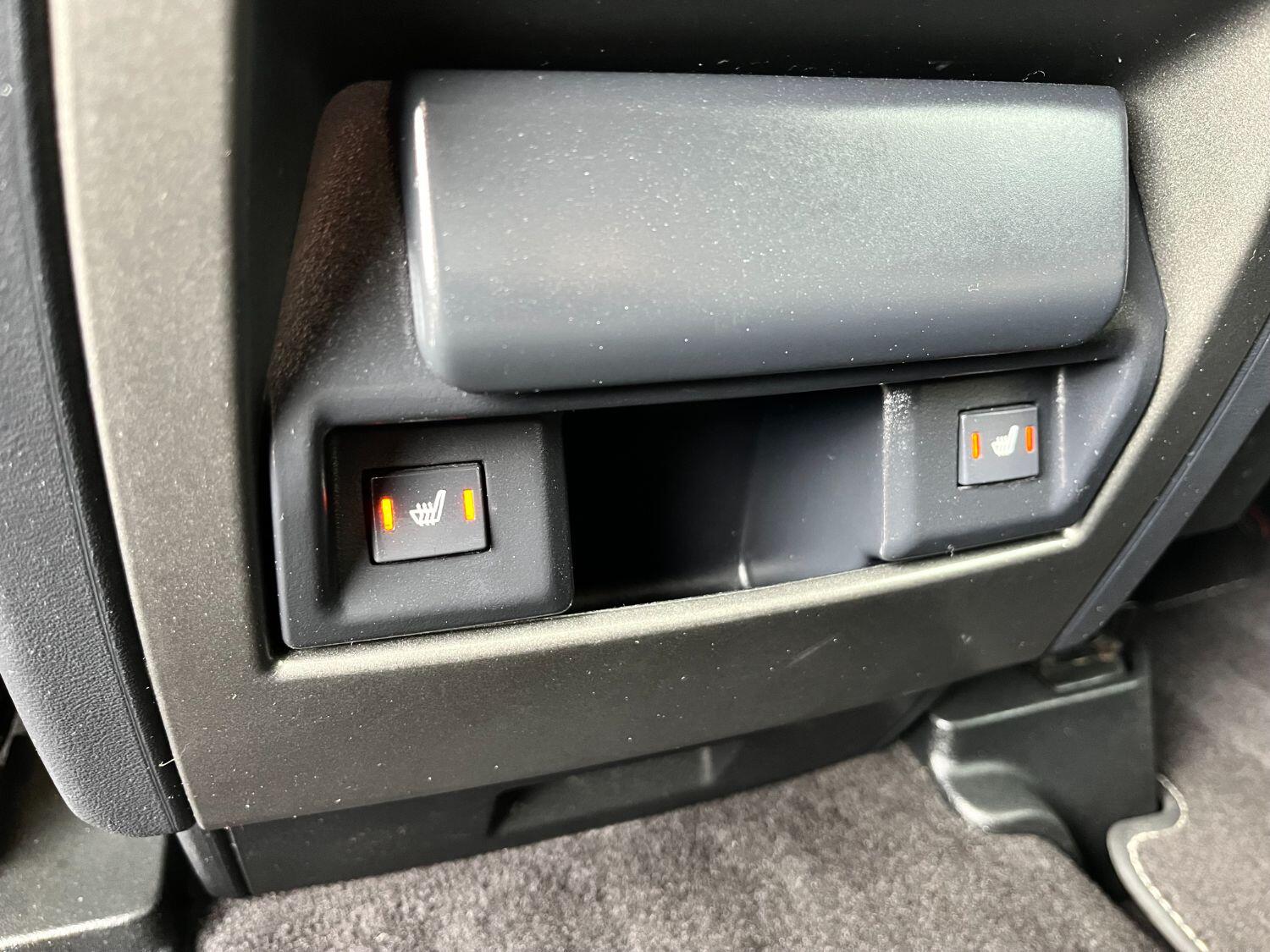 Used Land Rover Discovery 4 2014 for sale - 75779340: Photo 39