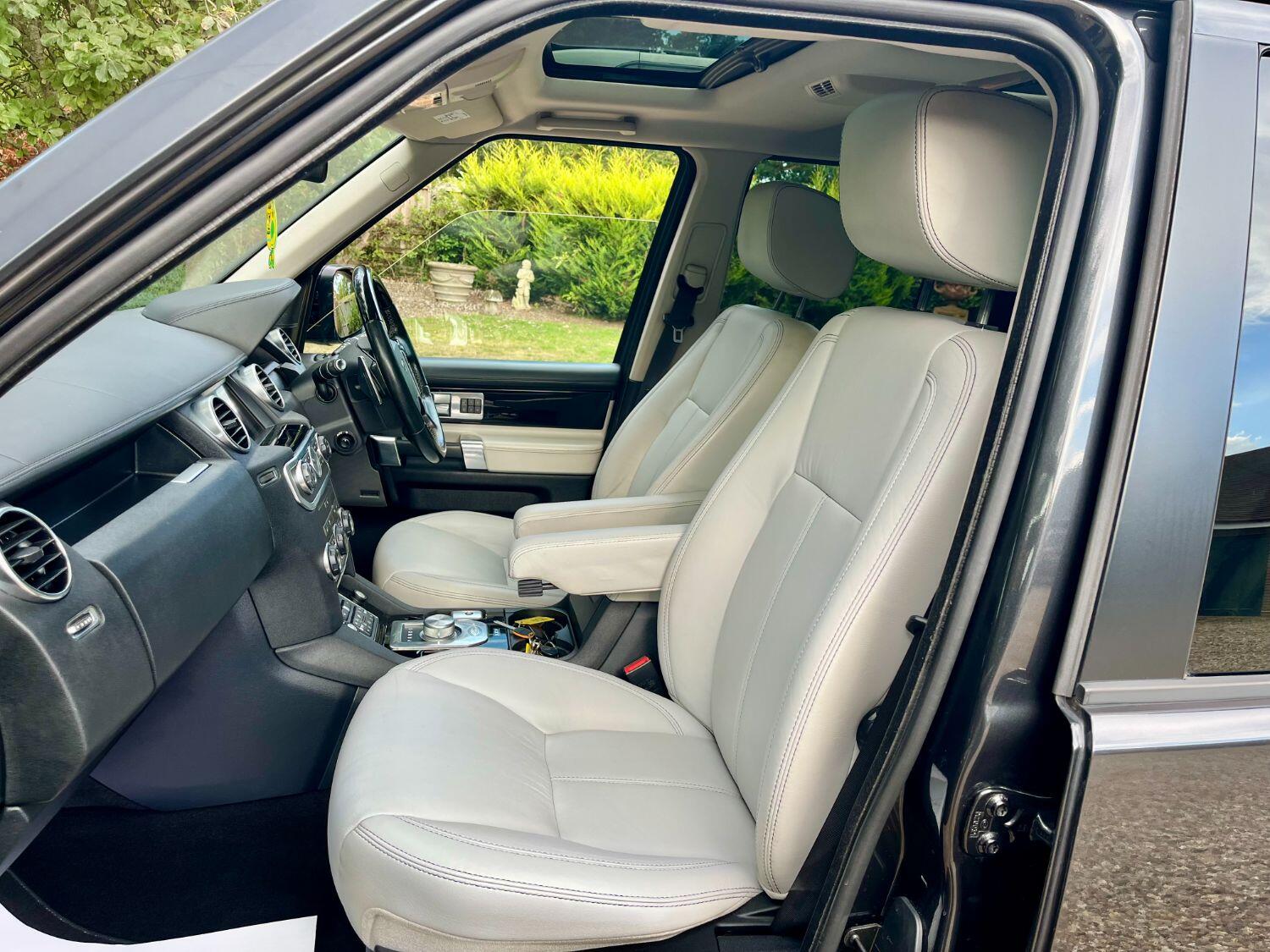 Used Land Rover Discovery 4 2014 for sale - 75779340: Photo 43