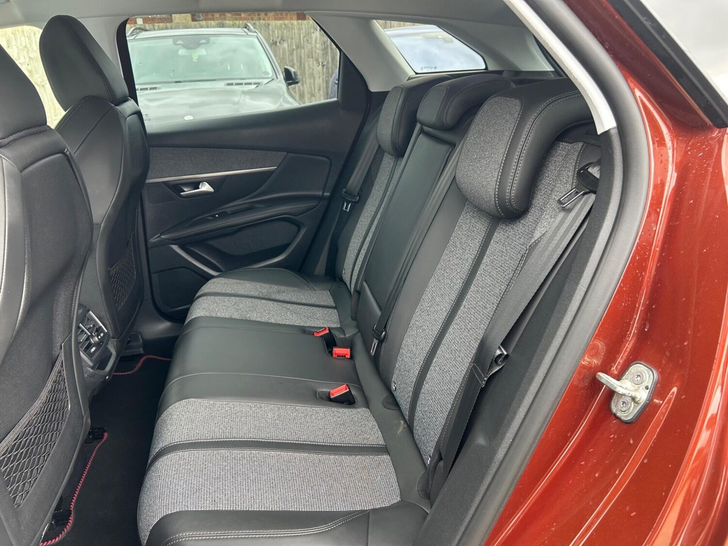 Used Peugeot 3008 2017 for sale - 77546273: Photo 17