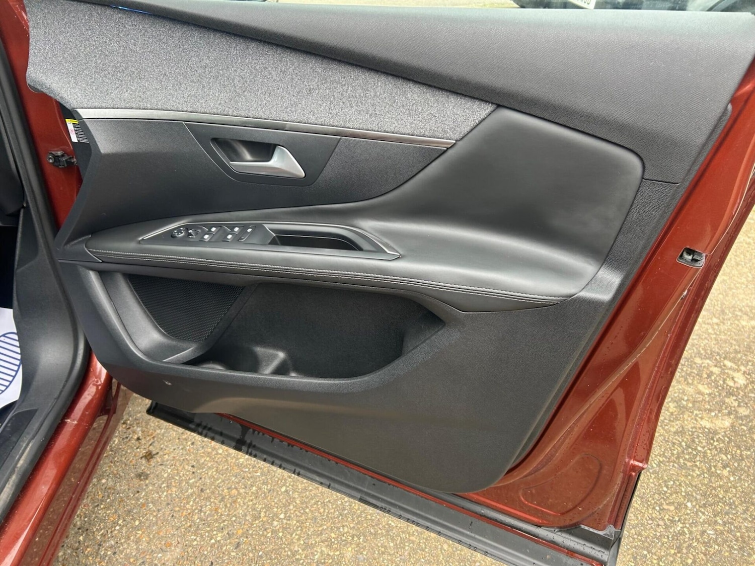 Used Peugeot 3008 2017 for sale - 77546273: Photo 25