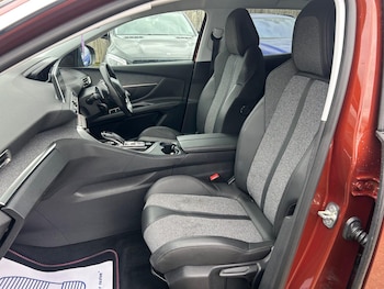 Used Peugeot 3008 2017 for sale - 77546273: Photo