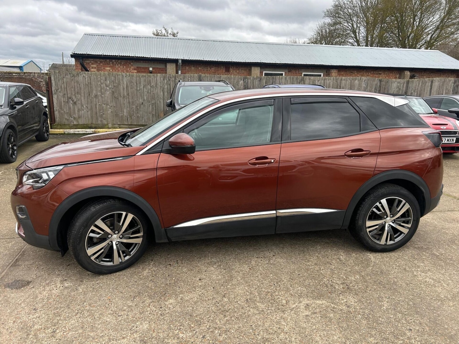 Used Peugeot 3008 2017 for sale - 77546273: Photo 6