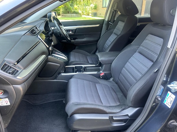 Used Honda CR-V 2021 for sale - 75489996: Photo 2