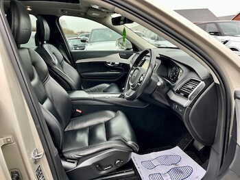 Used Volvo XC90 2017 for sale - 77187600: Photo