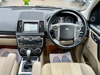 Used Land Rover Freelander 2 2014 for sale - 77461314: Photo