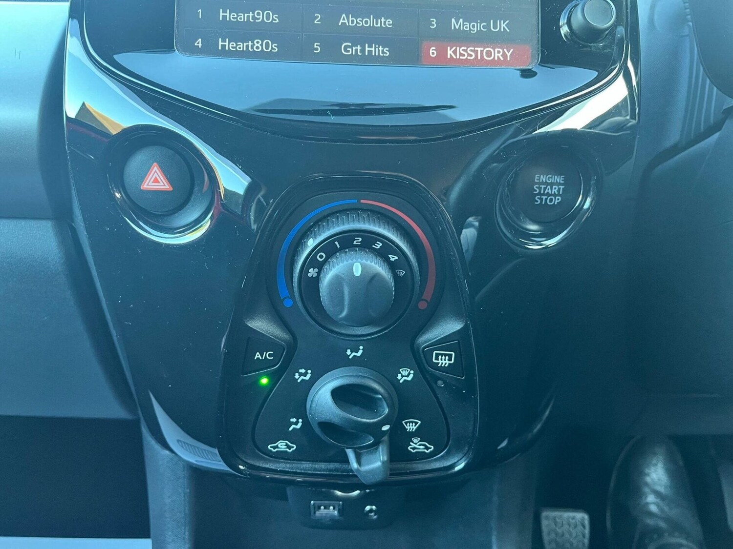 Used Peugeot 108 2015 for sale - 76776448: Photo 19