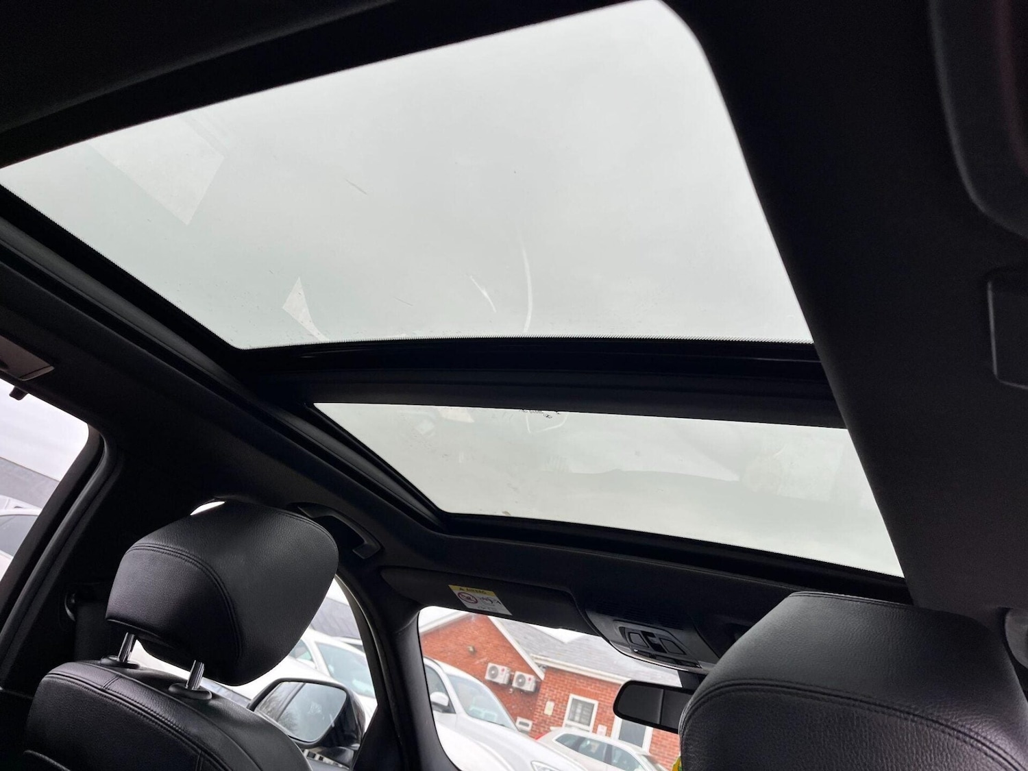 Used BMW 3 Series 2017 for sale - 77602123: Photo 11