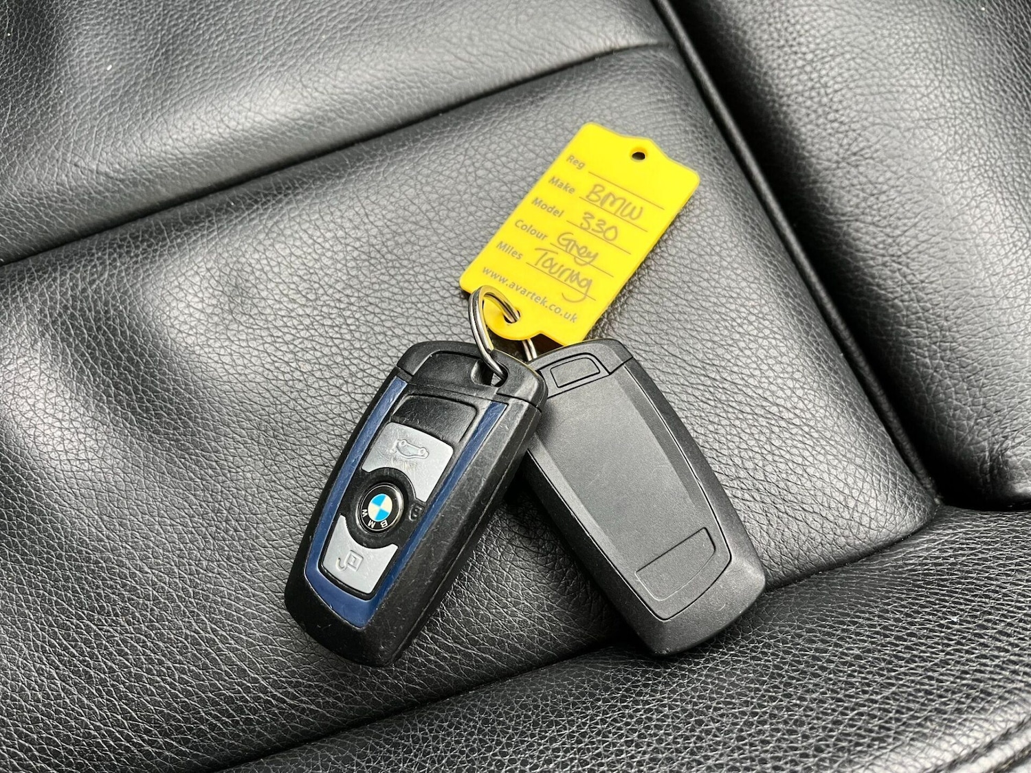 Used BMW 3 Series 2017 for sale - 77602123: Photo 32