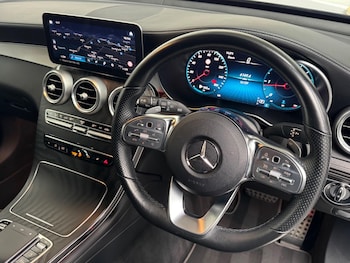 Used Mercedes-Benz GLC 2022 for sale - 78635677: Photo