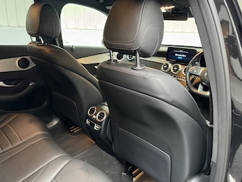 Used Mercedes-Benz GLC 2022 for sale - 78635677: Photo