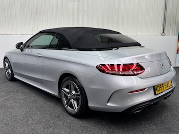 Used Mercedes-Benz C Class 2020 for sale - 76975487: Photo