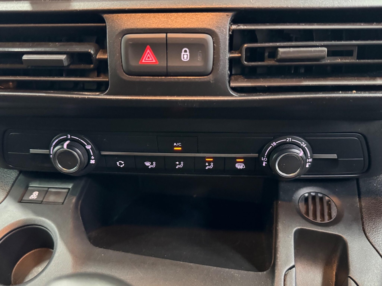 Used Vauxhall Combo 2020 for sale - 77625382: Photo 16