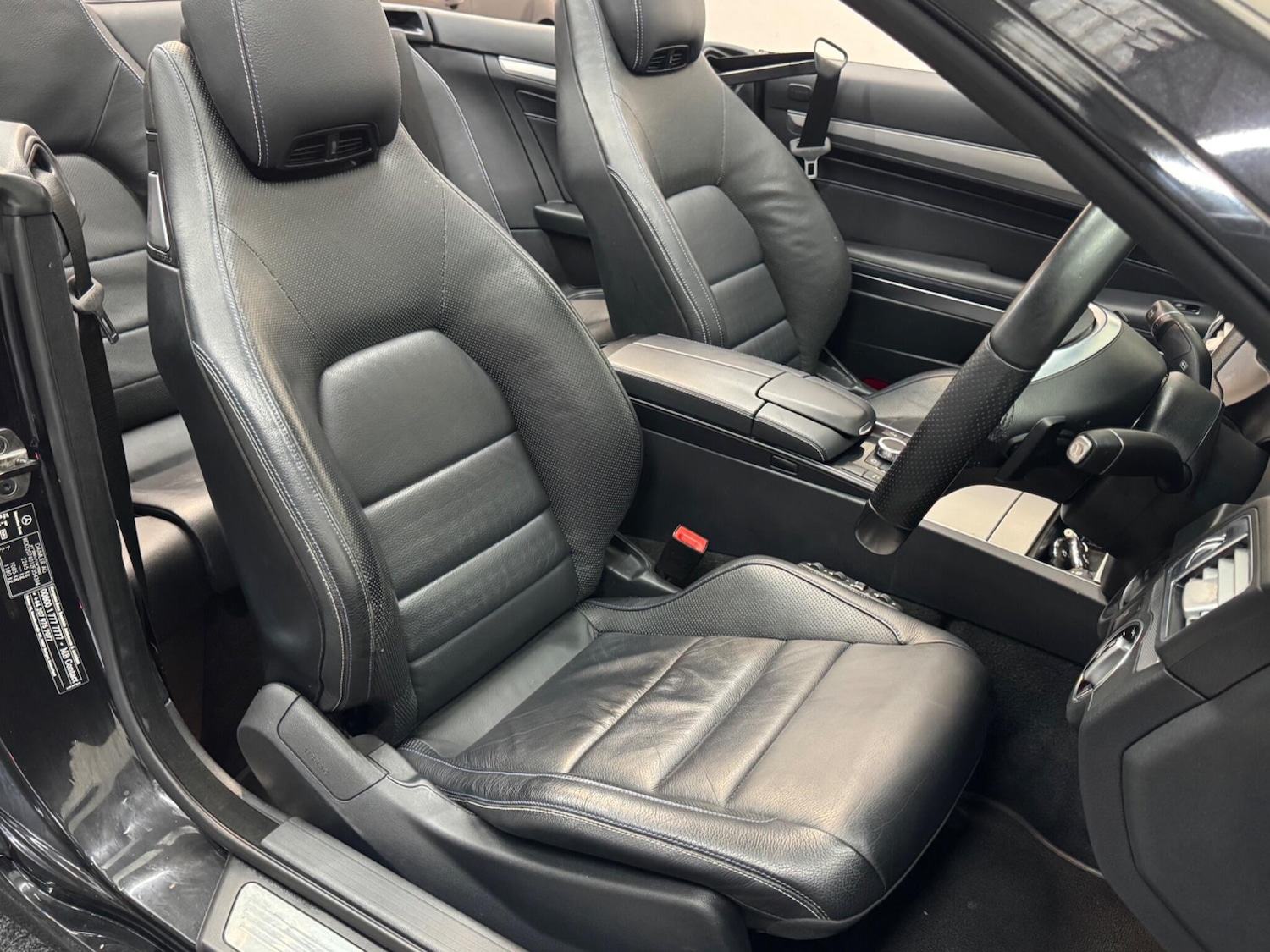 Used Mercedes-Benz E Class 2016 for sale - 76042433: Photo 11