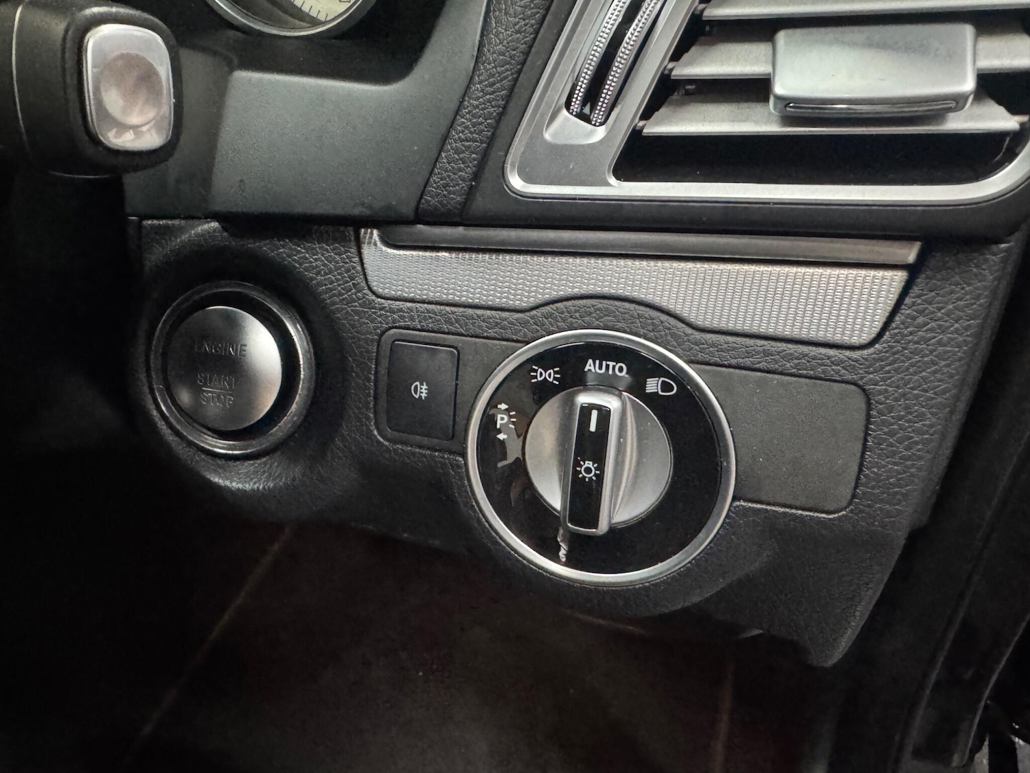 Used Mercedes-Benz E Class 2016 for sale - 76042433: Photo 21