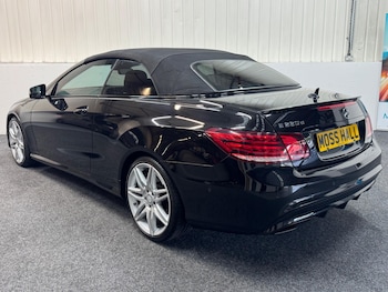 Used Mercedes-Benz E Class 2016 for sale - 76042433: Photo