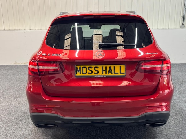 Used Mercedes-Benz GLC 2018 for sale - 76108810: Photo 8