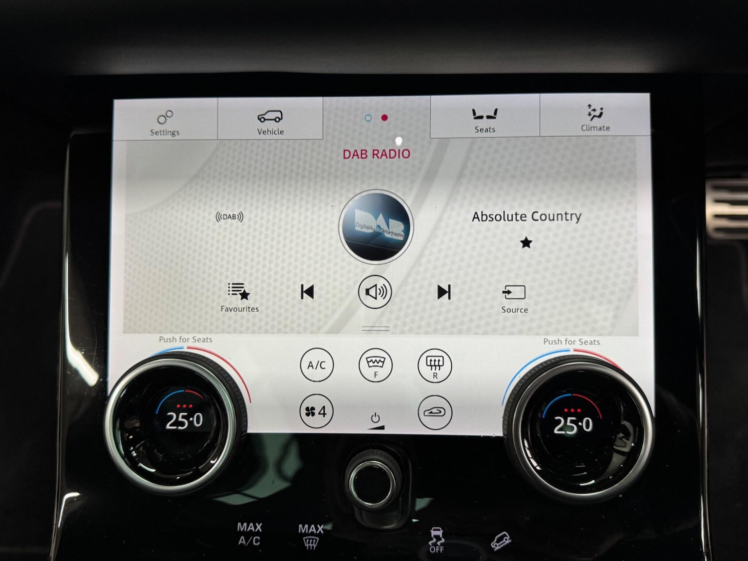 Used Land Rover Range Rover Evoque 2019 for sale - 77468295: Photo 19