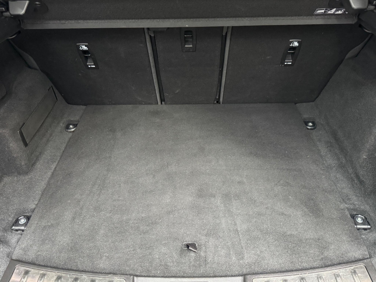 Used Land Rover Range Rover Evoque 2019 for sale - 77468295: Photo 28