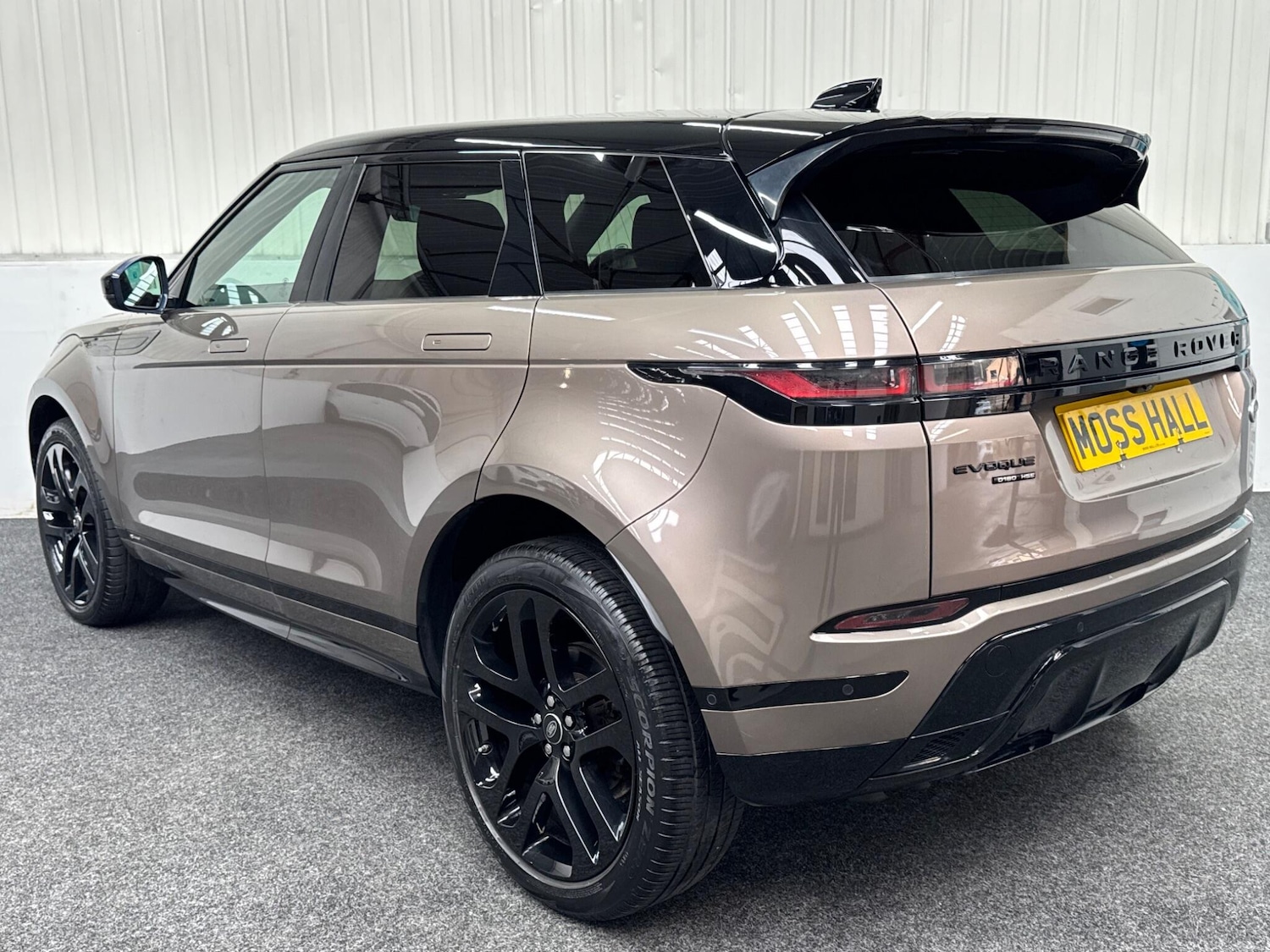 Used Land Rover Range Rover Evoque 2019 for sale - 77468295: Photo 4