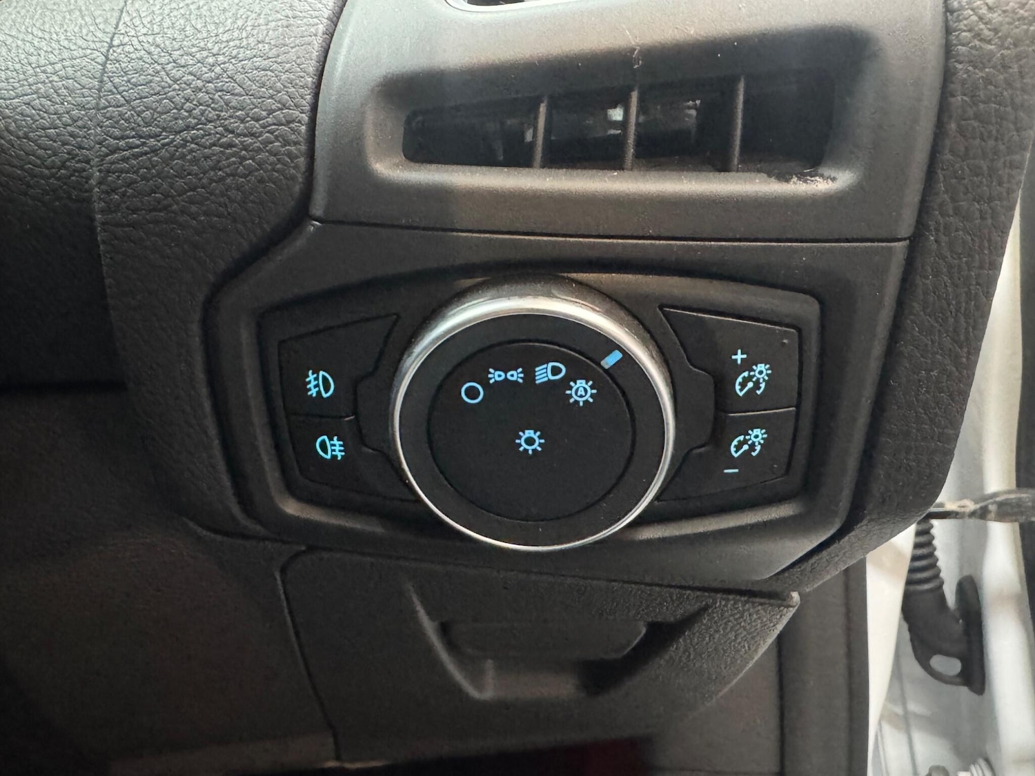 Used Ford Focus 2018 for sale - 76995142: Photo 22