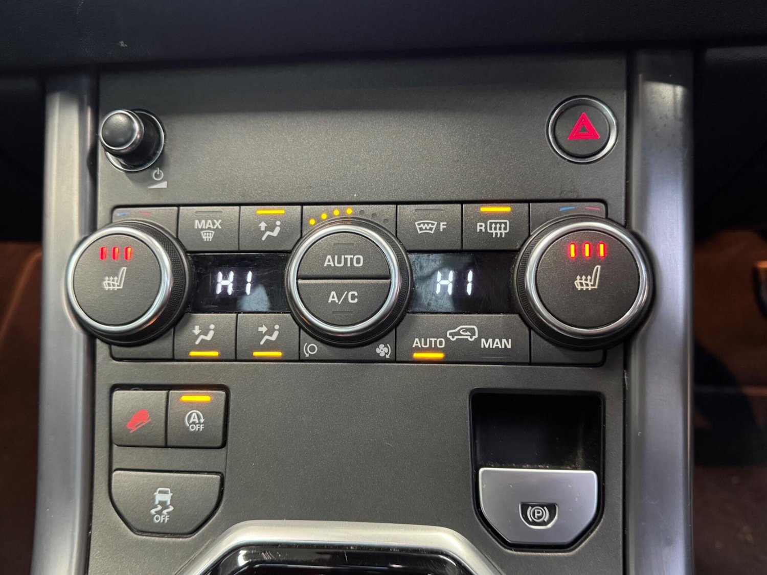 Used Land Rover Range Rover Evoque 2018 for sale - 77130565: Photo 17