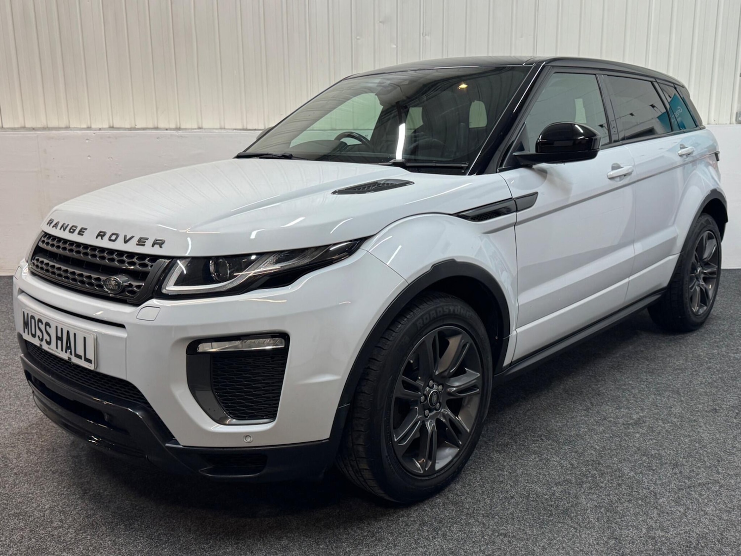 Used Land Rover Range Rover Evoque 2018 for sale - 77130565: Photo 3