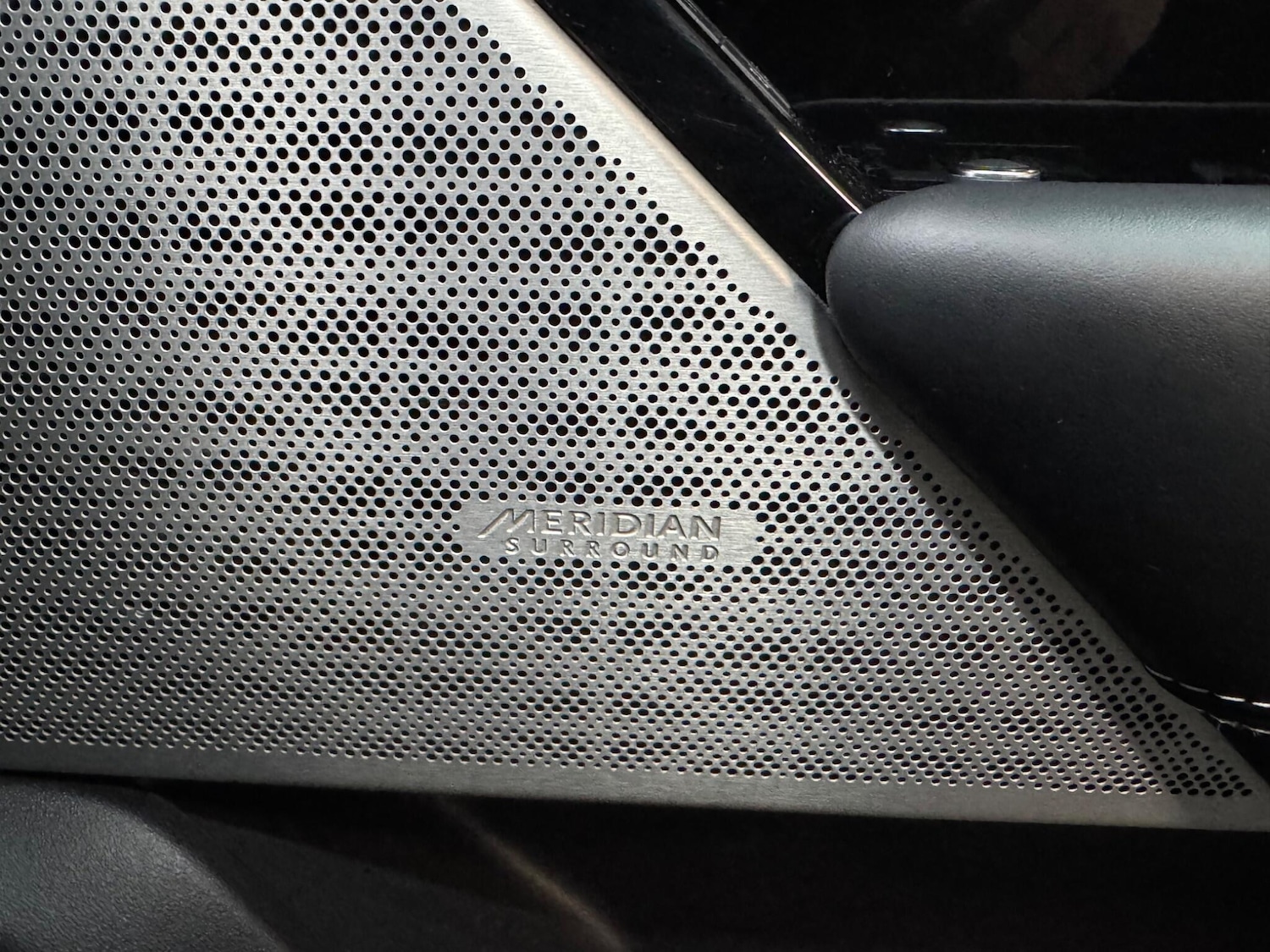 Used Land Rover Range Rover Velar 2018 for sale - 76671385: Photo 20