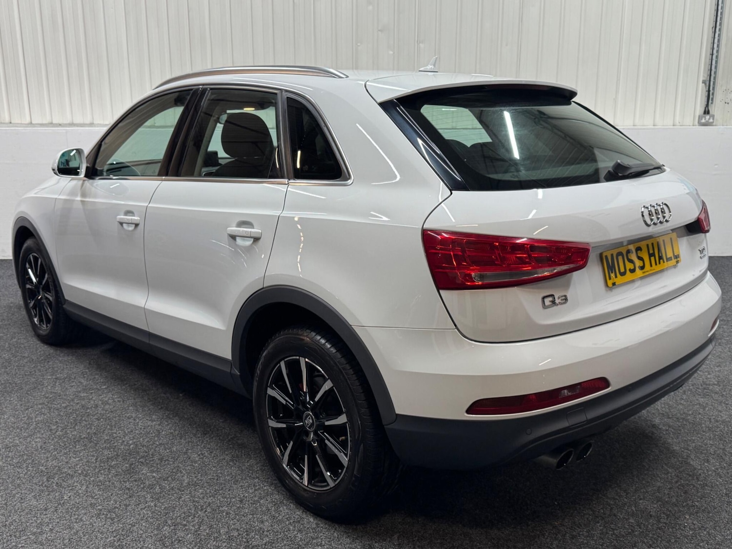 Used Audi Q3 2013 for sale - 76371135: Photo 4