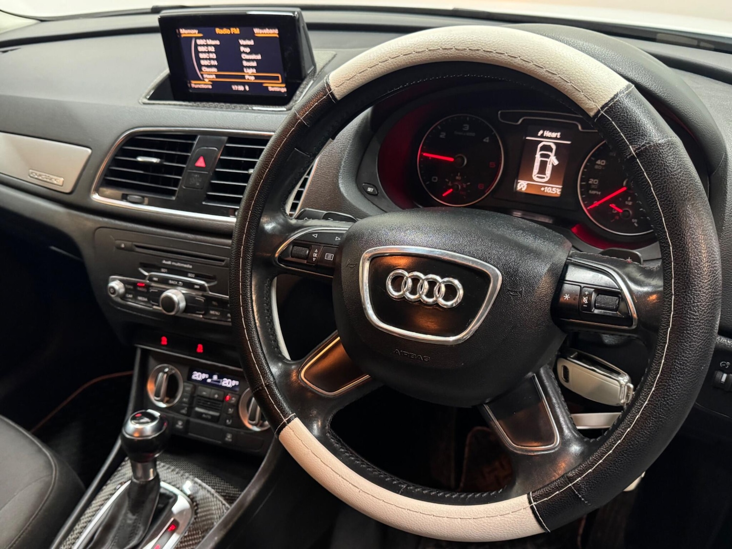 Used Audi Q3 2013 for sale - 76371135: Photo 9