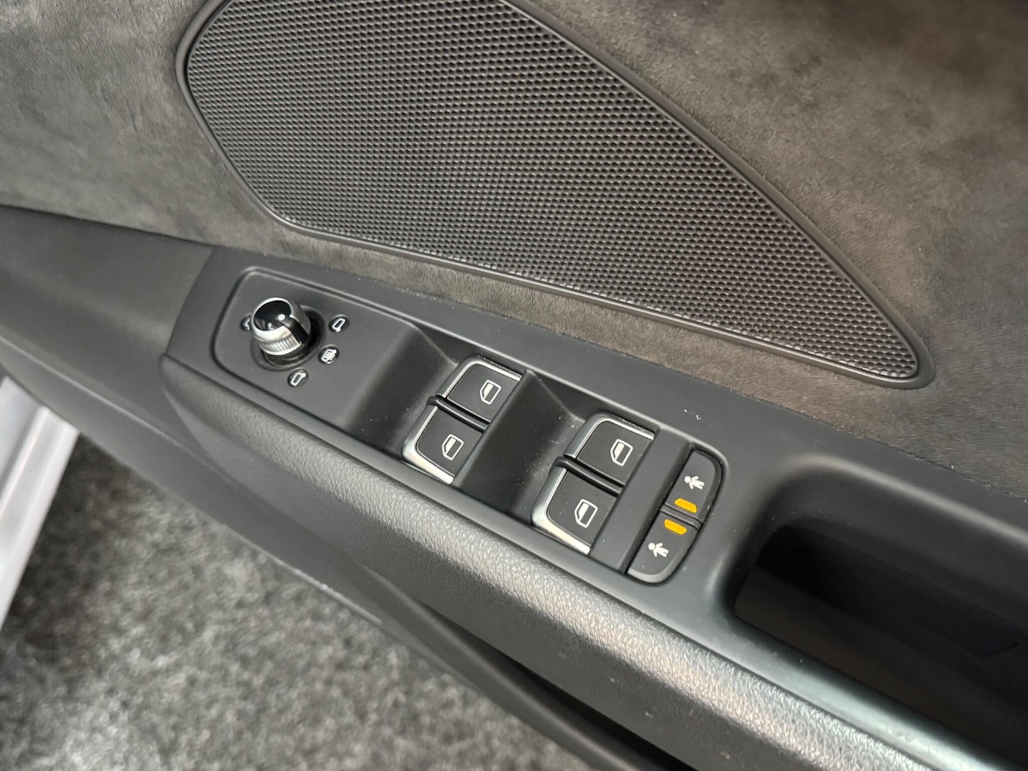 Used Audi A8 2017 for sale - 76238575: Photo 24