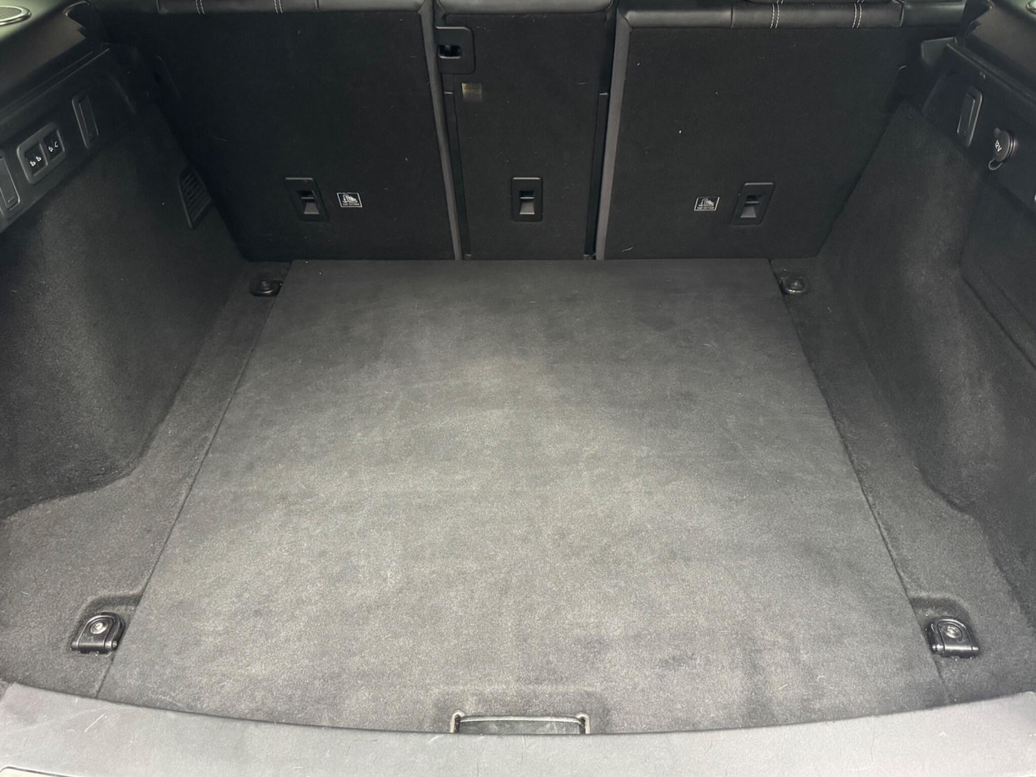 Used Land Rover Range Rover Velar 2018 for sale - 77633781: Photo 25