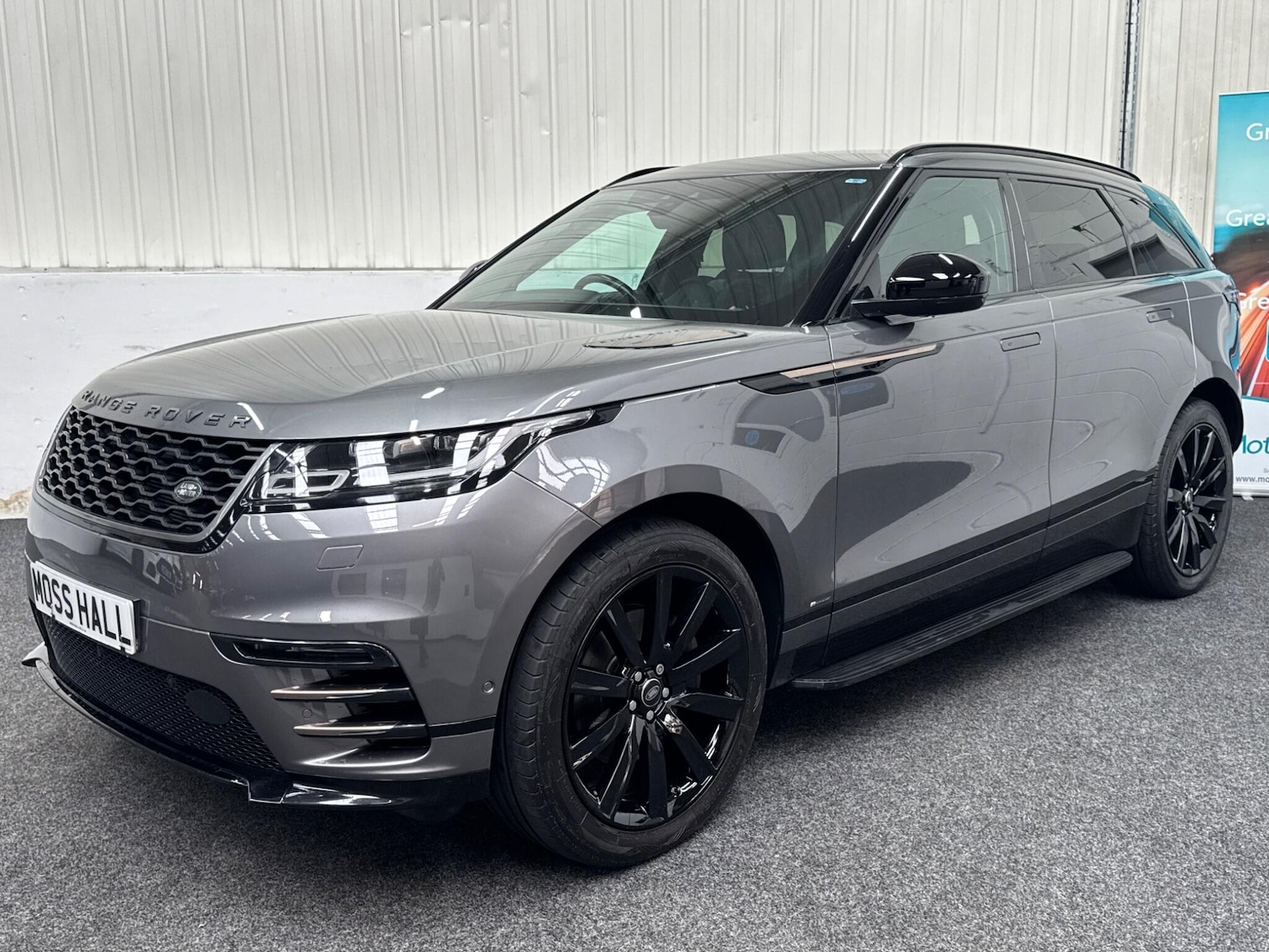 Used Land Rover Range Rover Velar 2018 for sale - 77633781: Photo 3