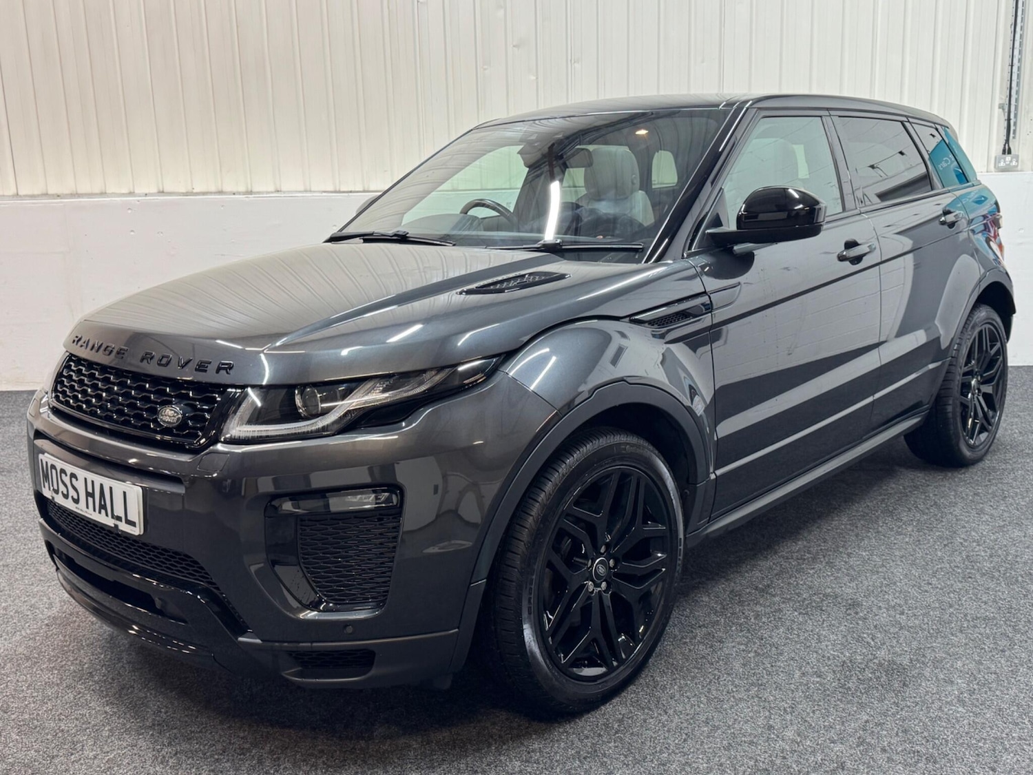 Used Land Rover Range Rover Evoque 2017 for sale - 76701490: Photo 3