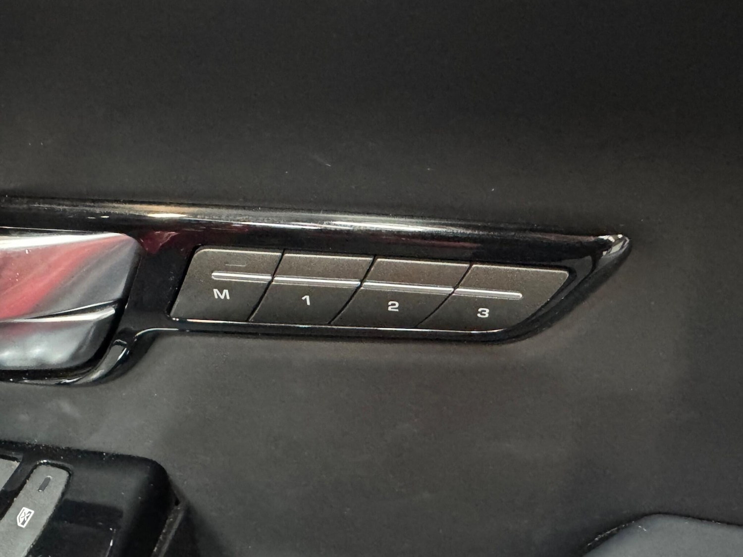 Used Land Rover Range Rover Evoque 2017 for sale - 75941627: Photo 20