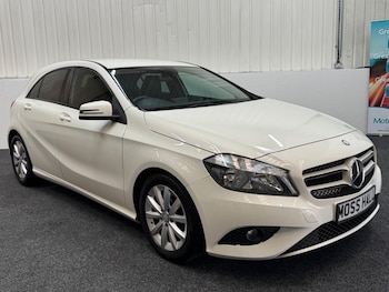Used Mercedes-Benz A-Class 2014 for sale - 75577832: Photo