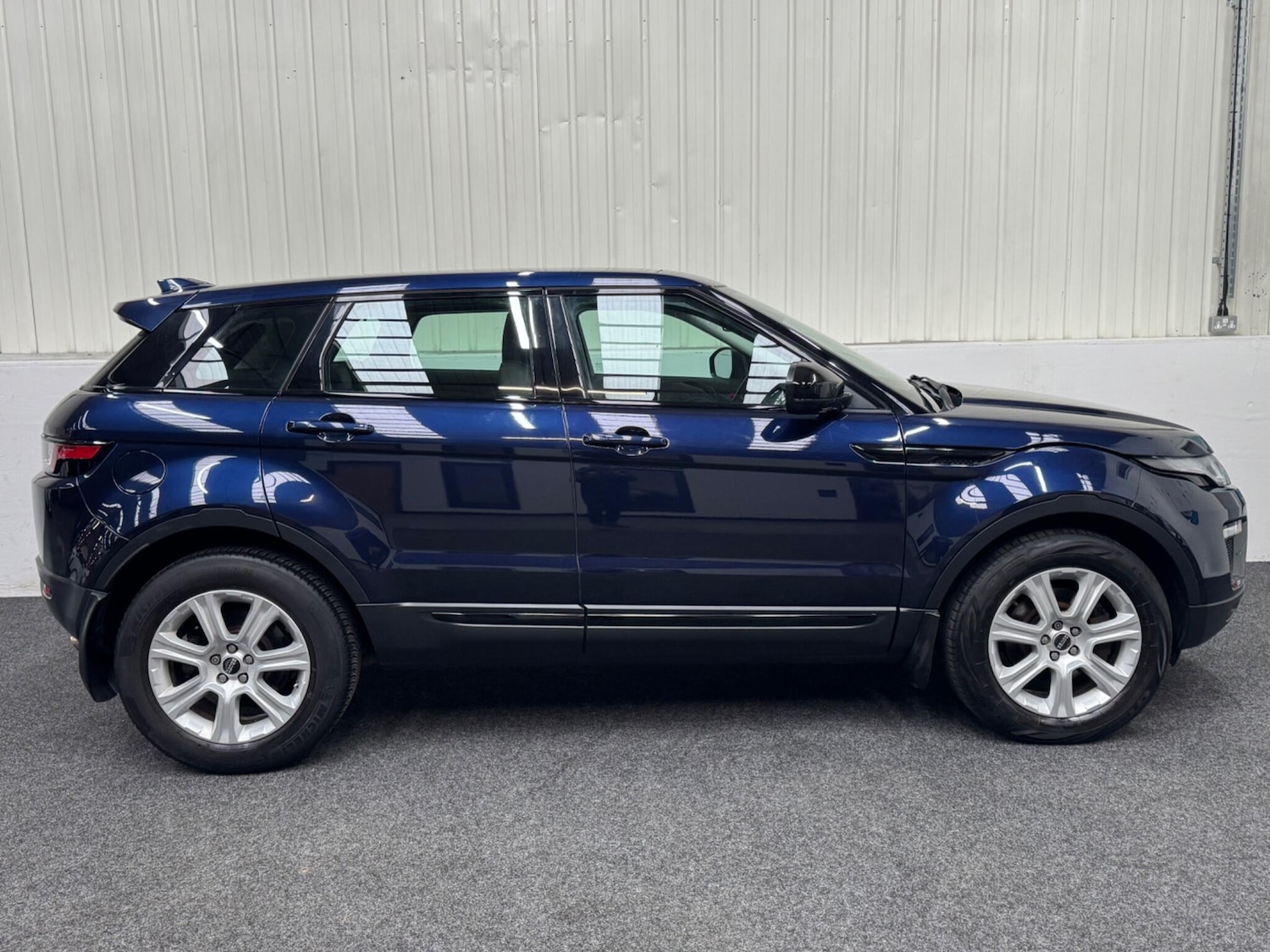 Used Land Rover Range Rover Evoque for sale - 77496409: Photo 5