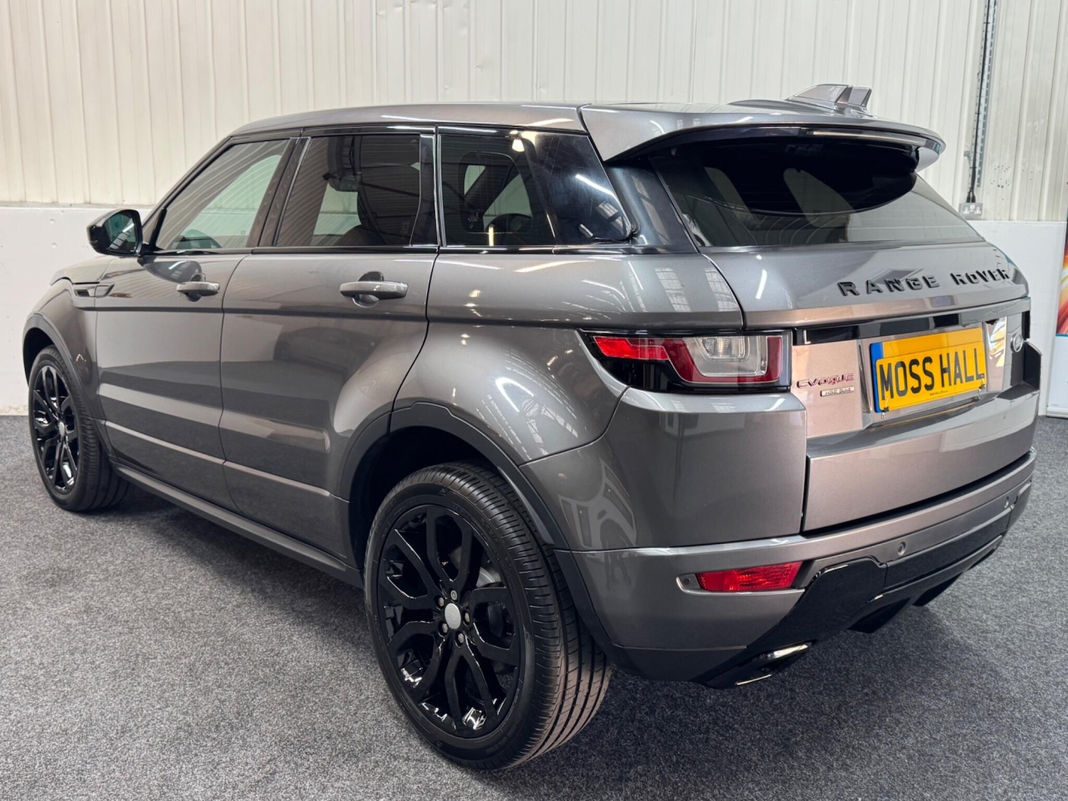 Used Land Rover Range Rover Evoque 2018 for sale - 75954079: Photo 4