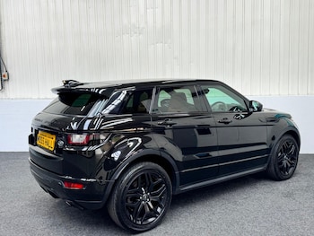 Used Land Rover Range Rover Evoque 2019 for sale - 79362057: Photo