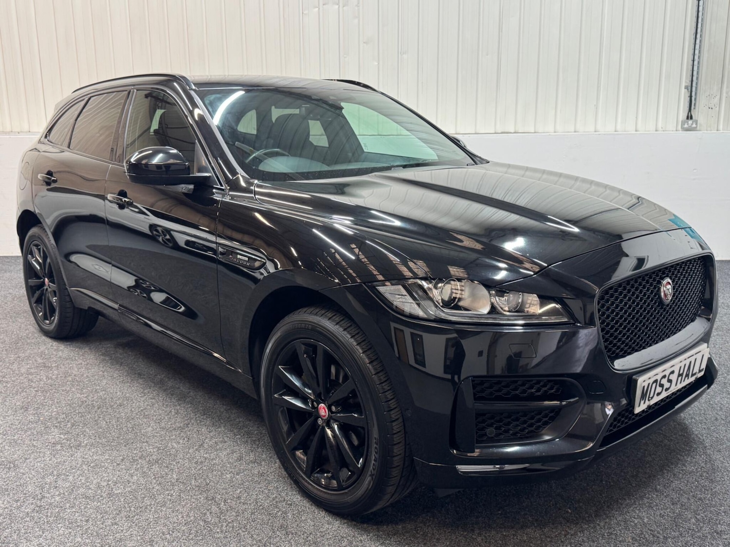 Used Jaguar F-Pace for sale - 76456602: Photo 1
