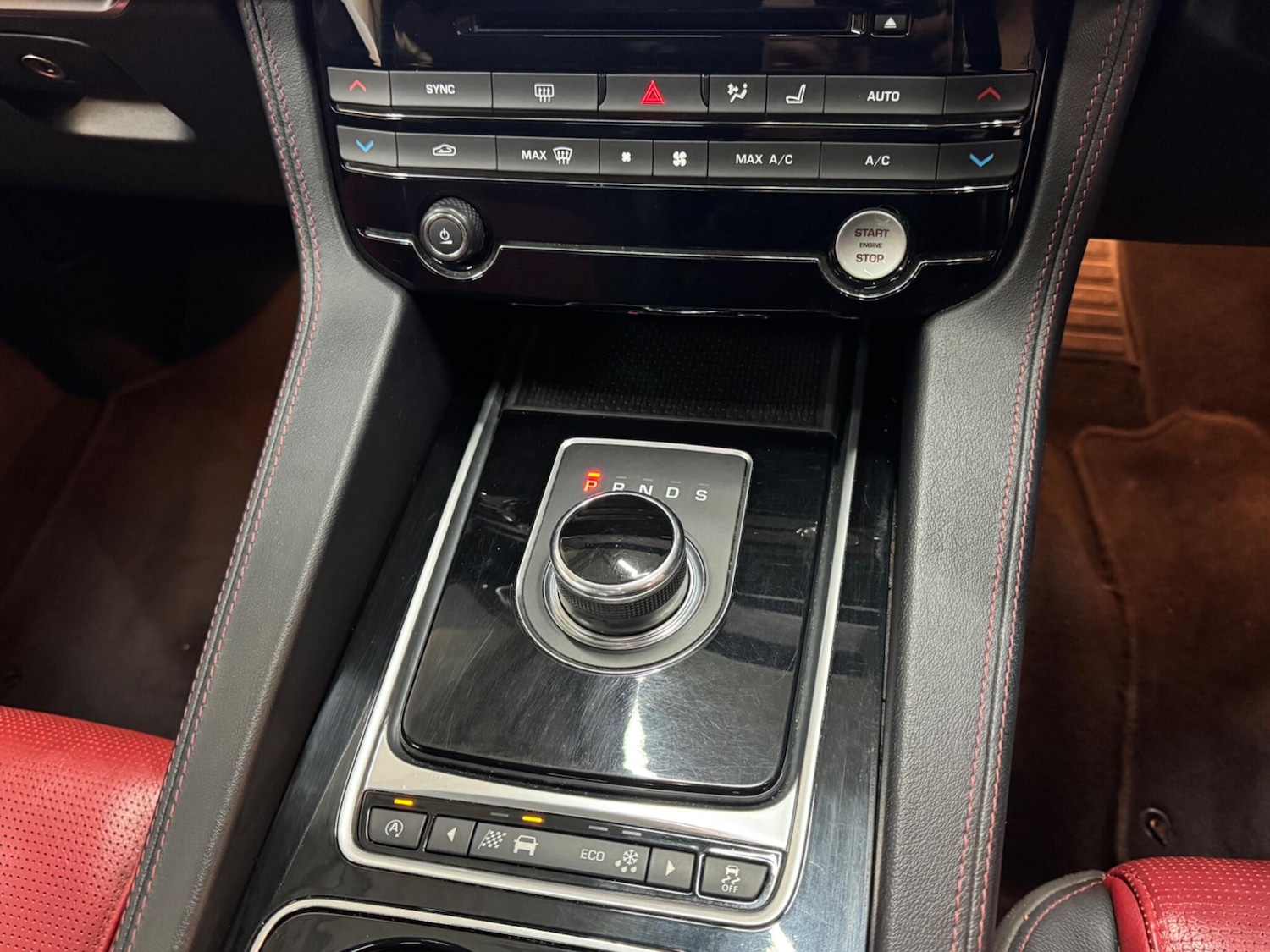 Used Jaguar F-Pace for sale - 76456602: Photo 19