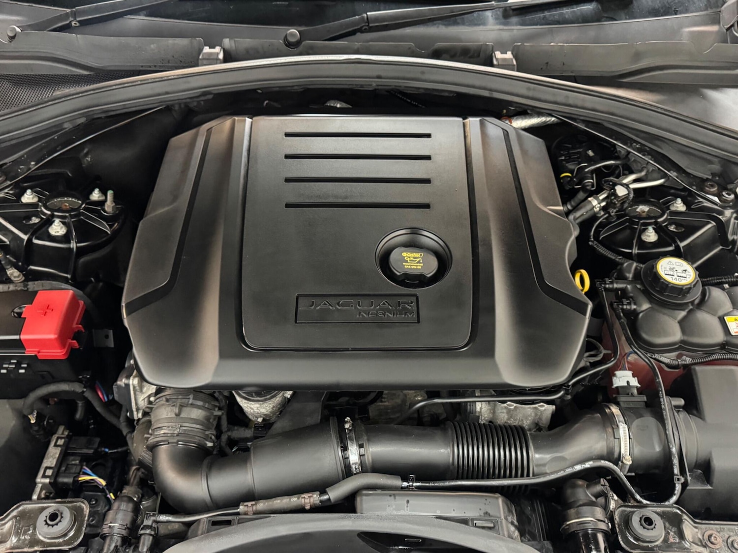 Used Jaguar F-Pace for sale - 76456602: Photo 26