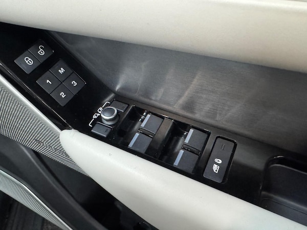 Used Land Rover Range Rover Velar 2018 for sale - 76167231: Photo 19