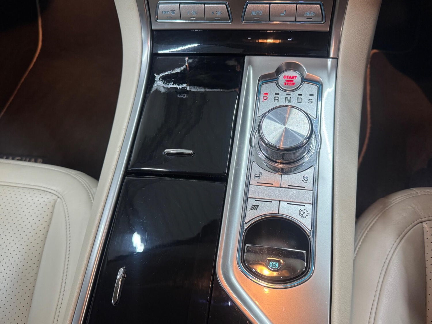 Used Jaguar XF for sale - 76965339: Photo 18