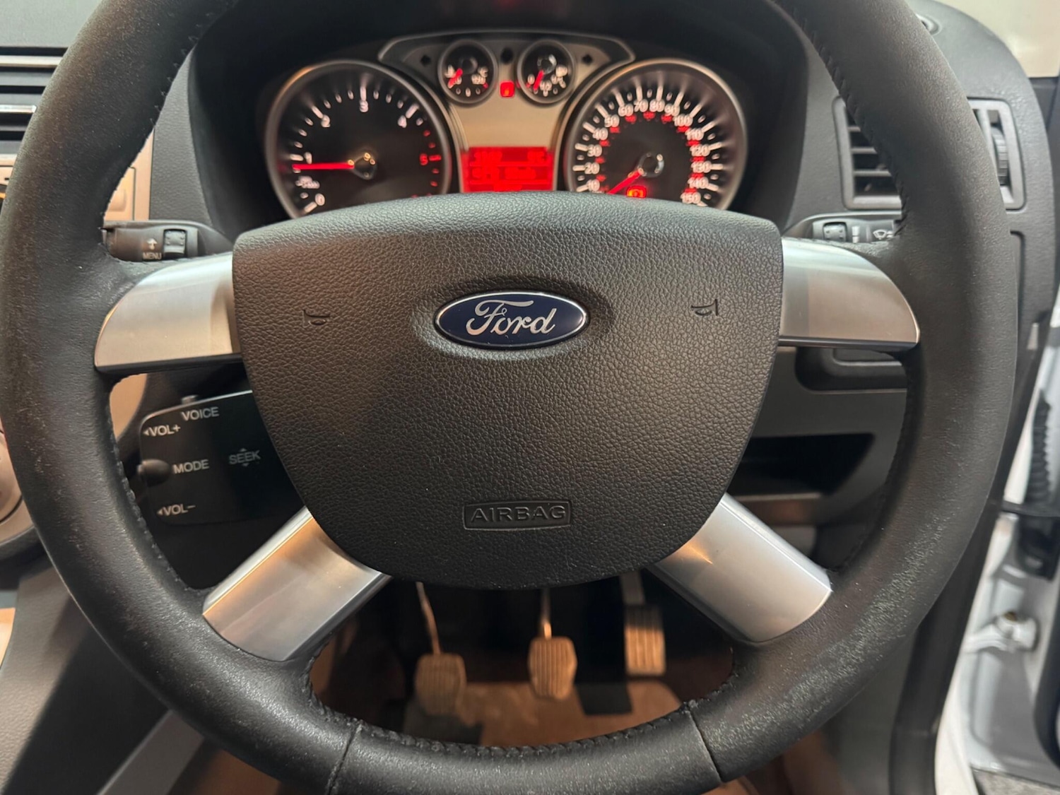 Used Ford Kuga 2011 for sale - 76398421: Photo 12