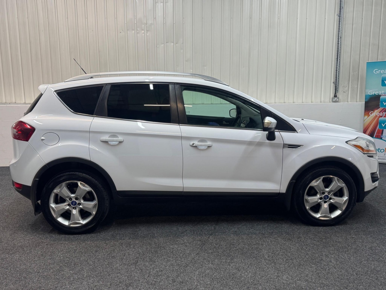 Used Ford Kuga 2011 for sale - 76398421: Photo 5