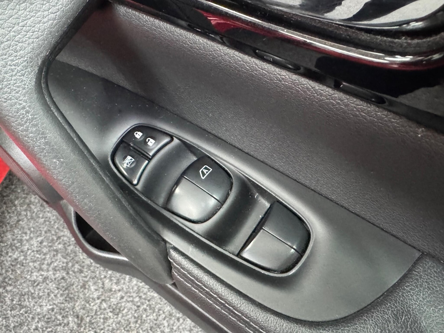 Used Nissan Qashqai 2017 for sale - 76912895: Photo 20