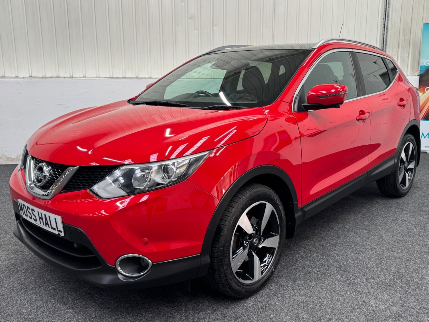Used Nissan Qashqai 2017 for sale - 76912895: Photo 3