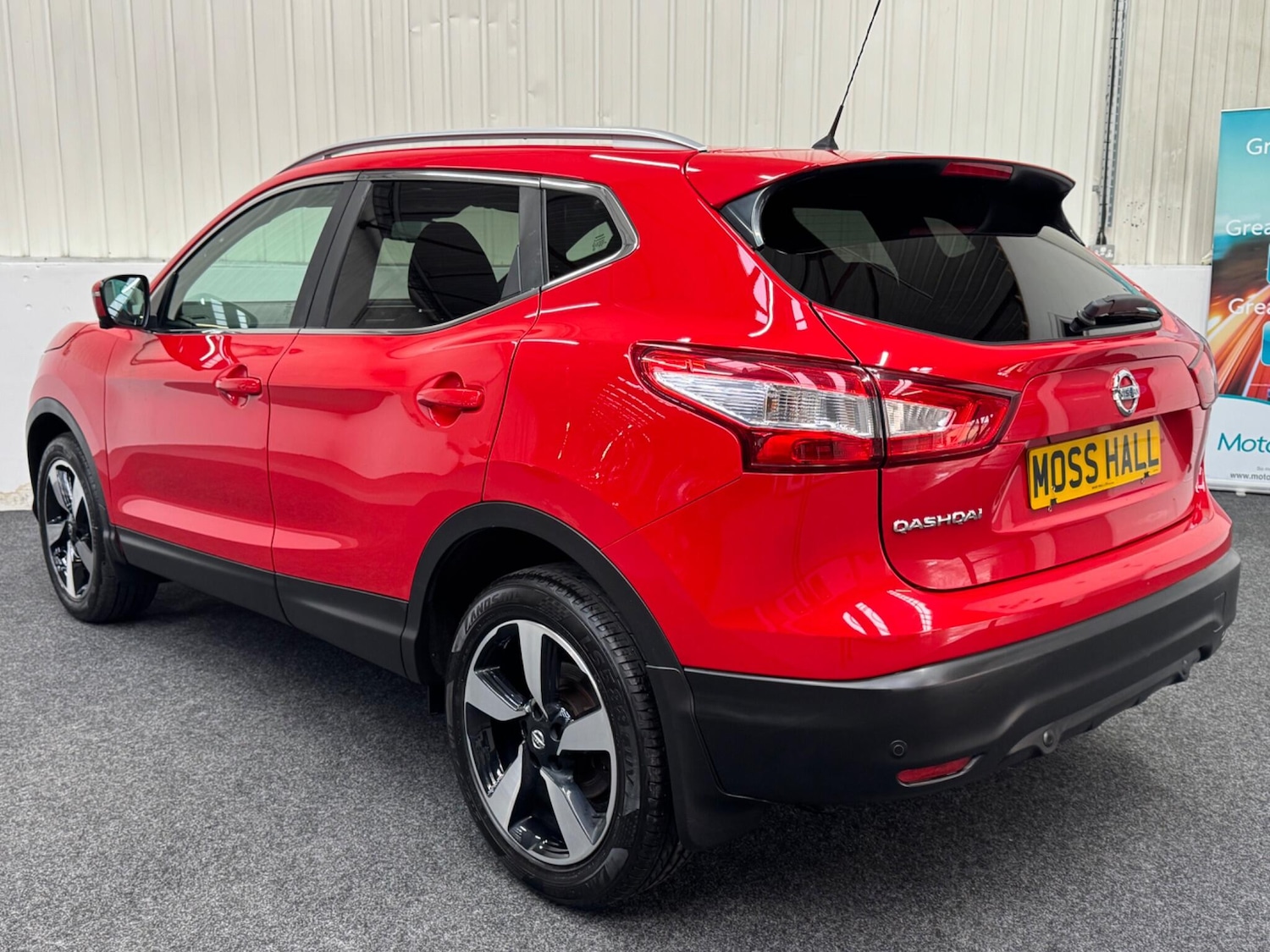 Used Nissan Qashqai 2017 for sale - 76912895: Photo 4