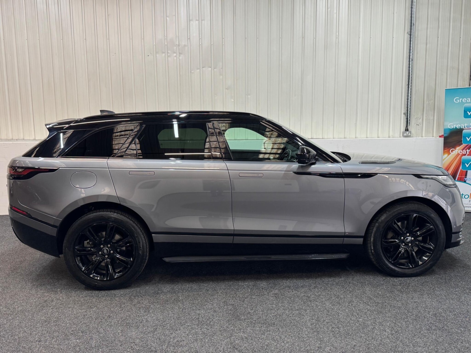 Used Land Rover Range Rover Velar 2021 for sale - 76433203: Photo 5